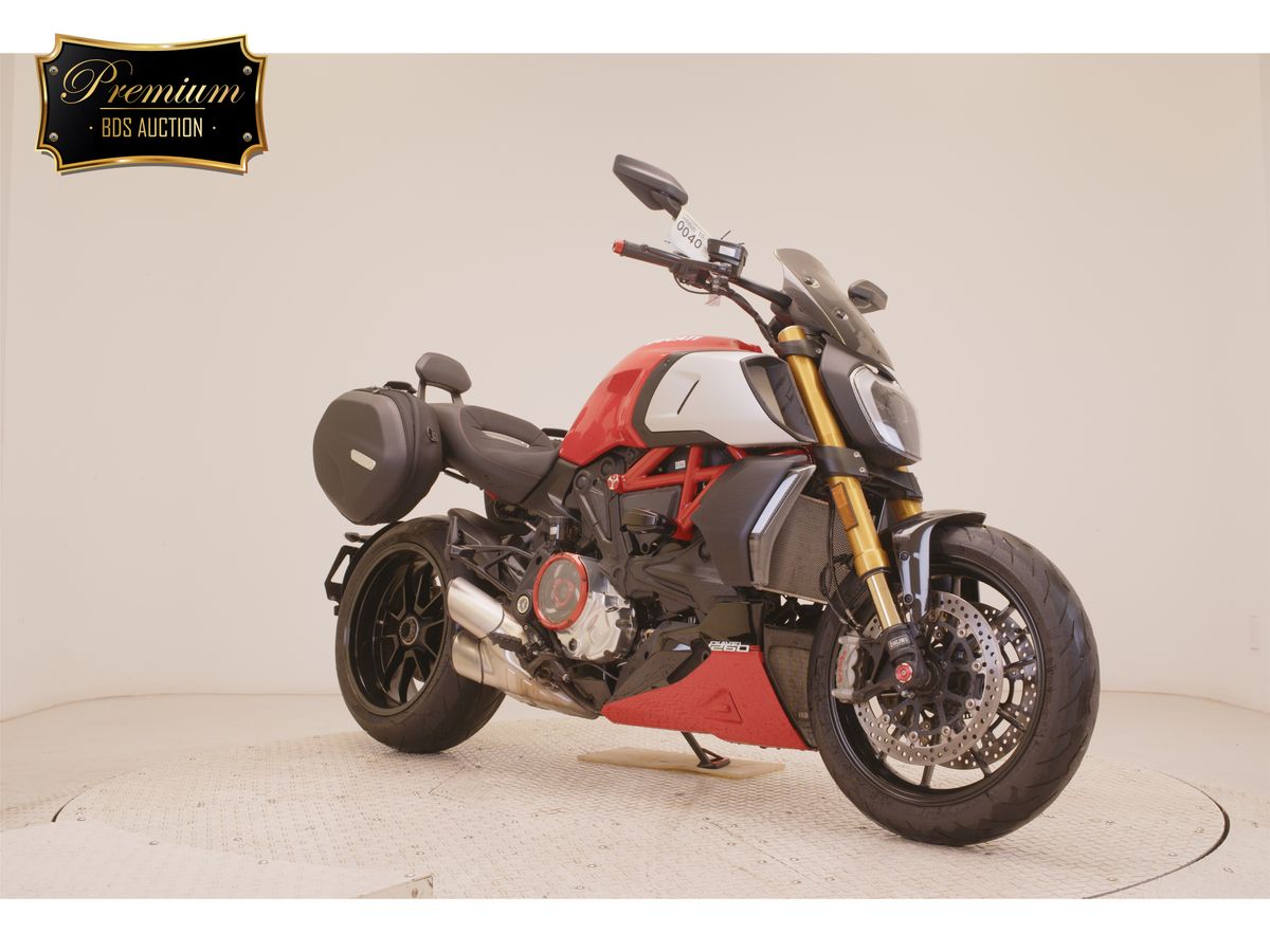 Ducati DIAVEL 1260S